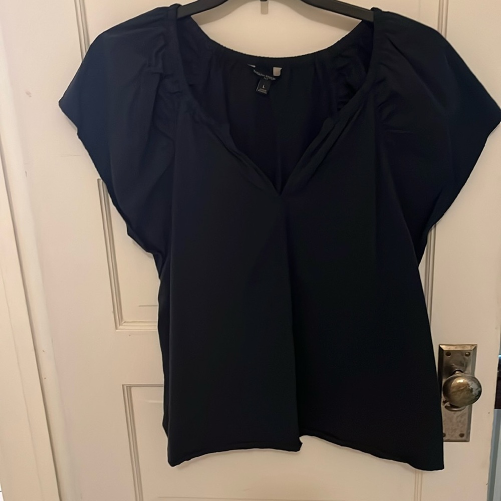 Banana Republic, flutter sleeve blouse, size L